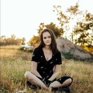 Meet your Posher, Emma